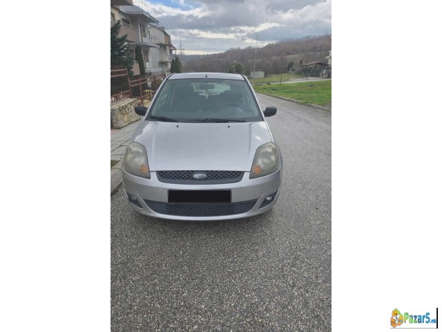 Prodavam Ford Fiesta