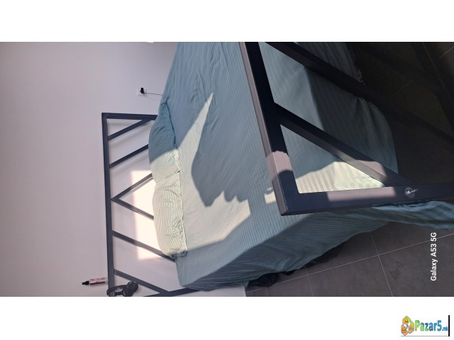 Izdavam Namesten Stan