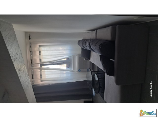 Izdavam Namesten Stan