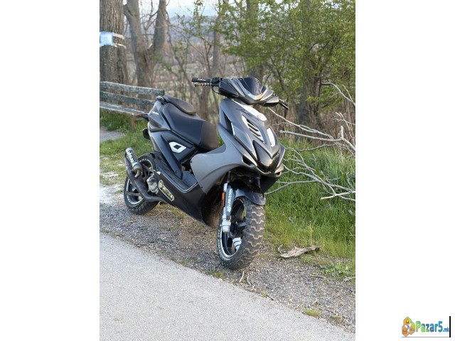 Yamaha Aerox 2018