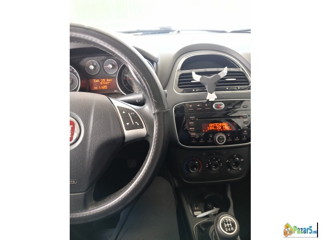 Prodavam Fiat Punto Evo 1.3 Multiget 85 Ks
