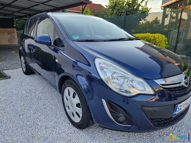 Opel Corsa Ecoflex 1.3cdti 75ks Klima 1boja 2012