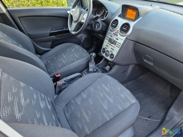 Opel Corsa Ecoflex 1.3cdti 75ks Klima 1boja 2012