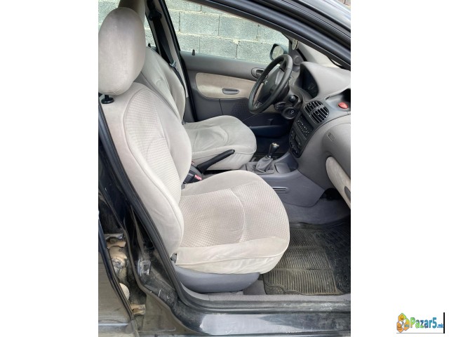 Peugeot 206 Year 2003 Km 230000
