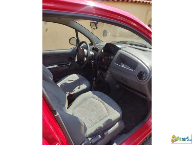 Prodavam Chevrolet Spark