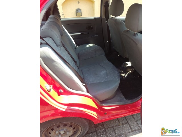 Prodavam Chevrolet Spark