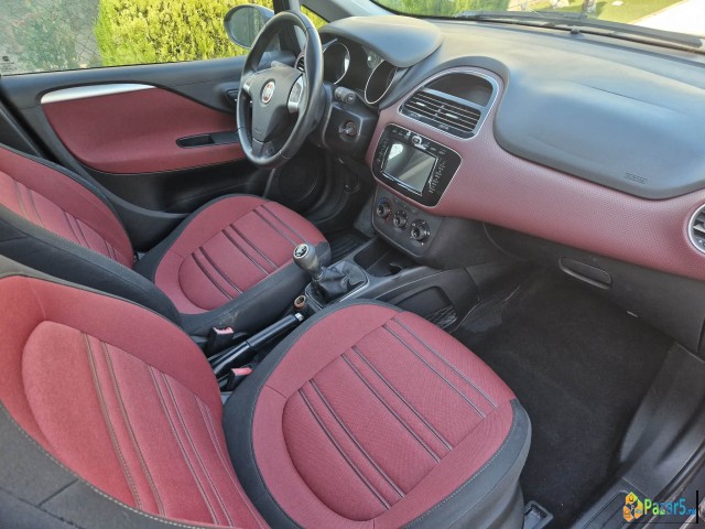 Punto Evo 1.3 M.jet 62kw/85ks. 1boja Klima 12/2011