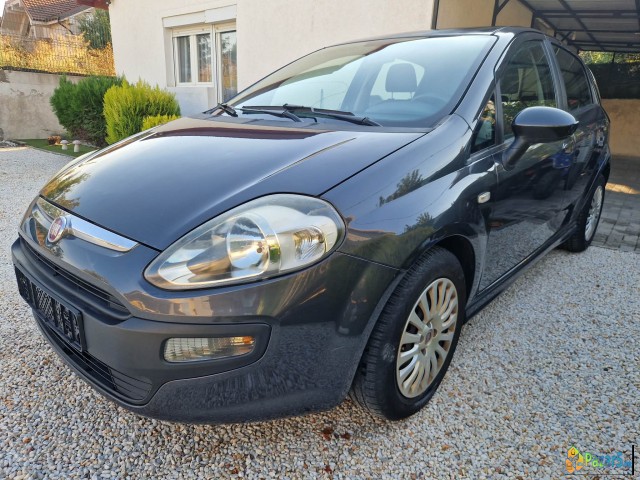 Punto Evo 1.3 M.jet 62kw/85ks. 1boja Klima 12/2011