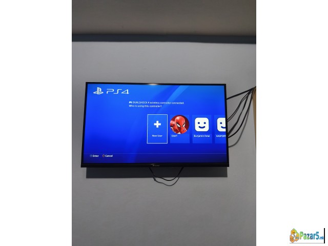 Ps4 Slim 500gb + Originalen Dualshock 4 + Kabli